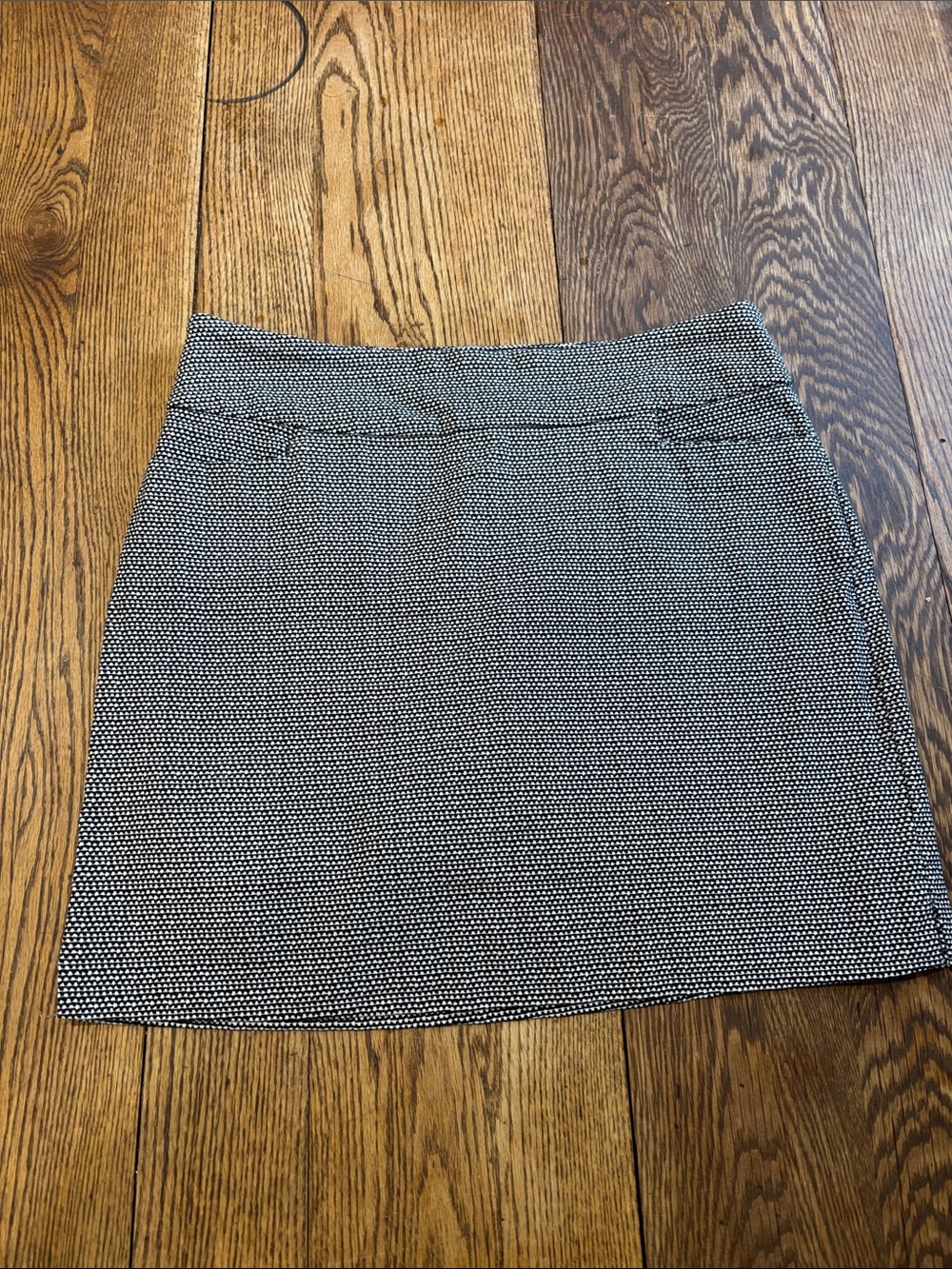 Jules & Leopold Black and White Mini Skirt with Built In Shorts